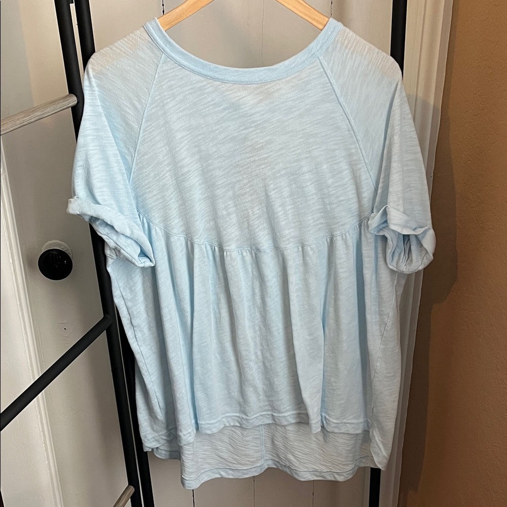 American Eagle light Blue Short Sleeve oversized Tee